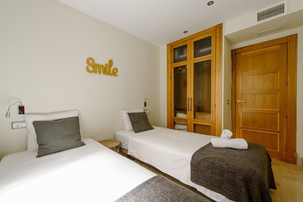 1E Azofaifo St Apartment Sevilla Exterior foto